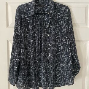 Banana Republic Navy and White Patterned Shirt